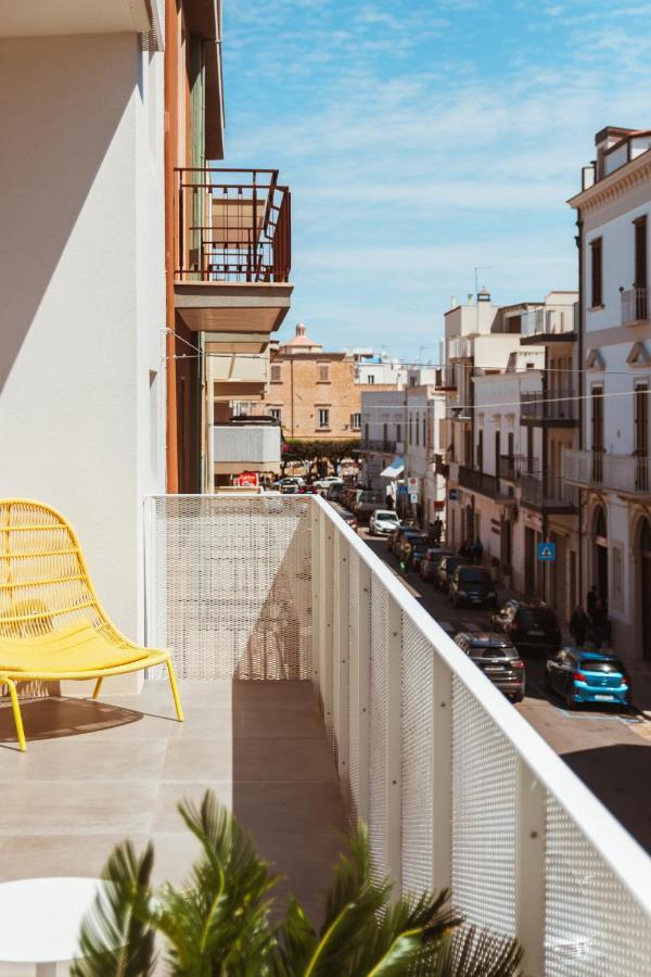 Mpiut - Housea Hotel Polignano a Mare Luaran gambar