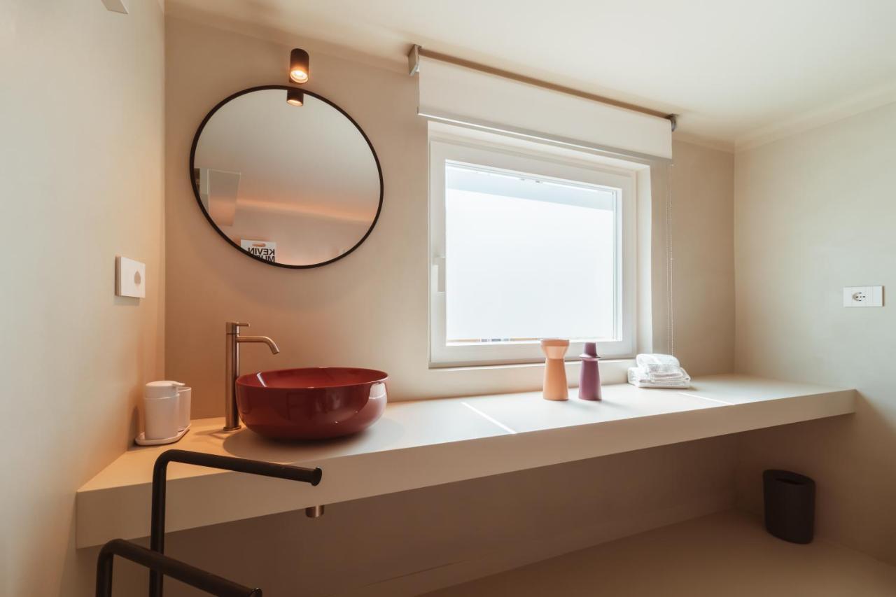 Mpiut - Housea Hotel Polignano a Mare Luaran gambar