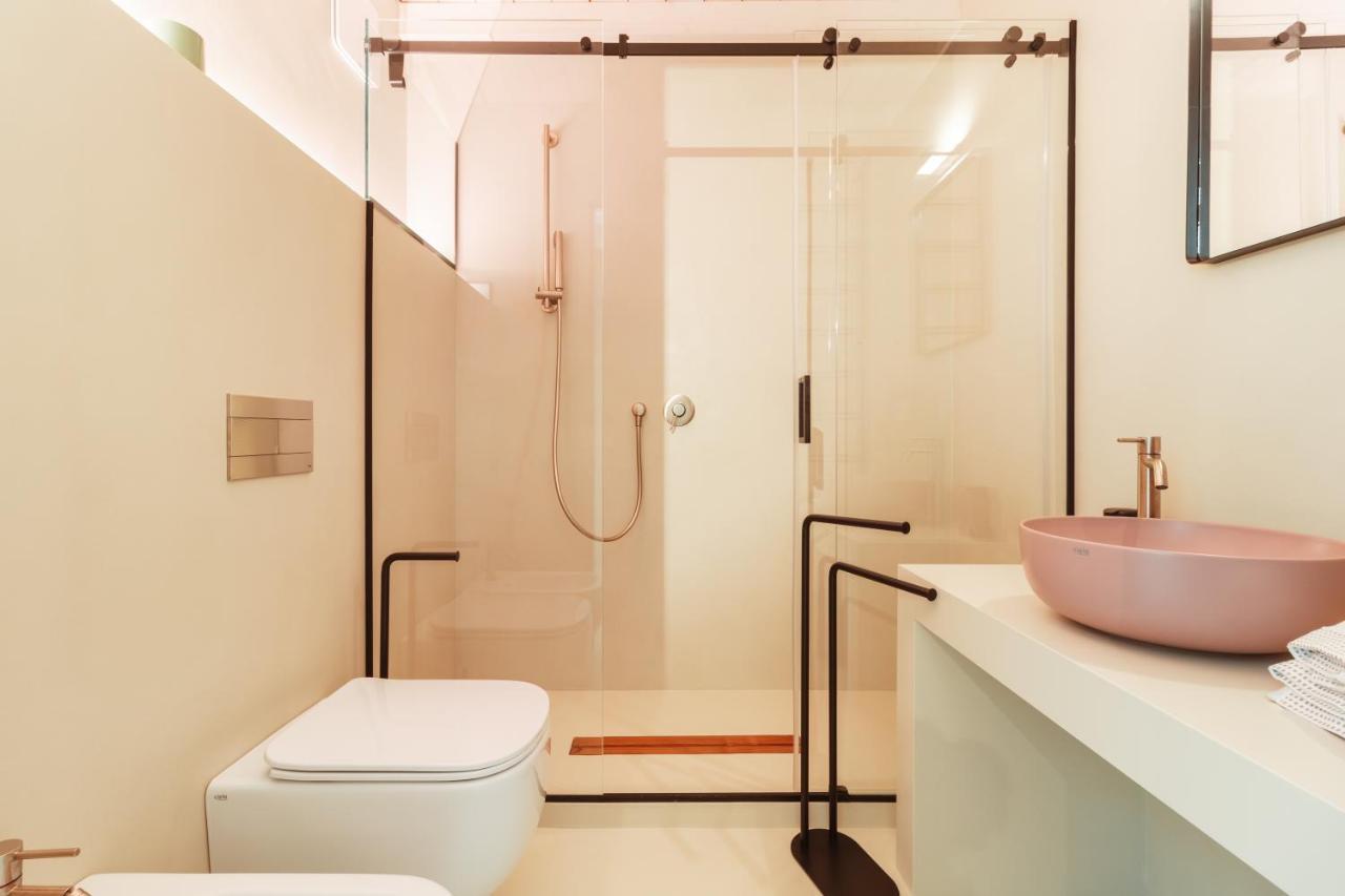 Mpiut - Housea Hotel Polignano a Mare Luaran gambar