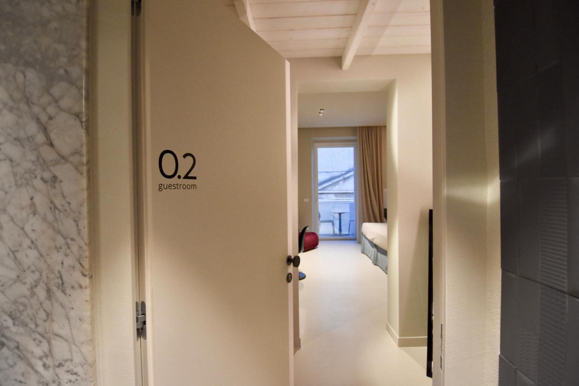 Mpiut - Housea Hotel Polignano a Mare Luaran gambar