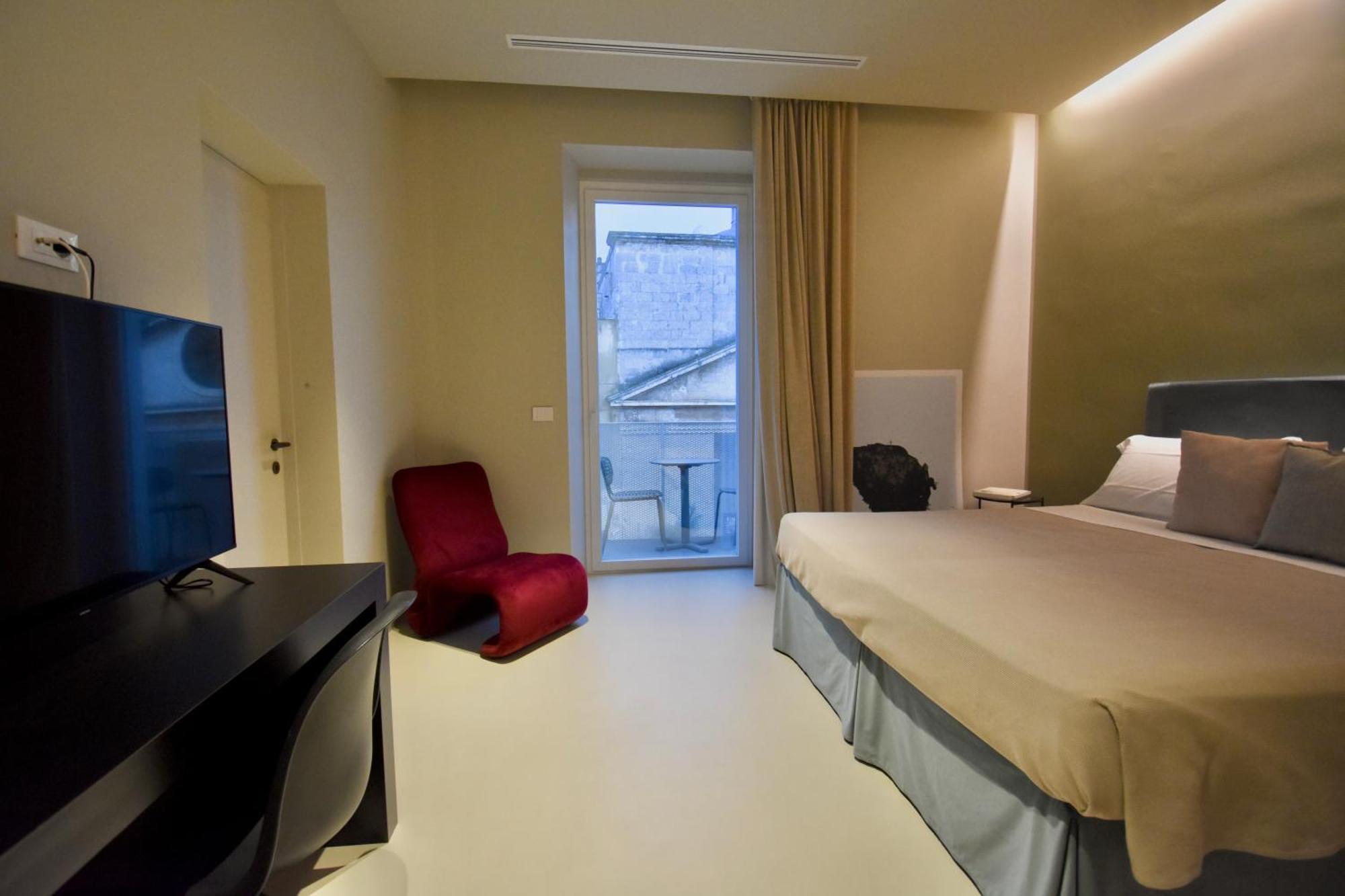 Mpiut - Housea Hotel Polignano a Mare Luaran gambar